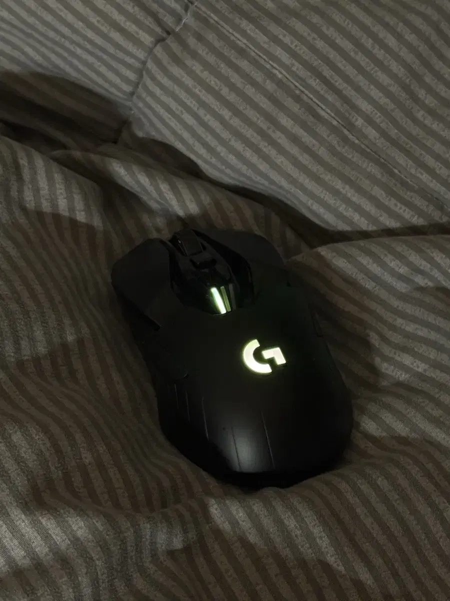 G903 판매합니다